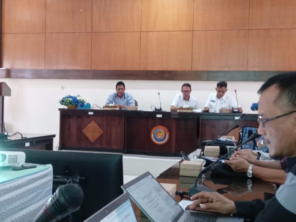 Koprasi Pegawai Republik Indonesia (KPRI ) Mina Lestari Gelar Rapat Anggota Tahunan (RAT).
