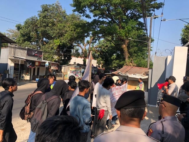 Aksi Unras Gerakan Mahasiswa Bersatu Sulawesi Selatan Terkait Penegakkan Hukum (Gakkum KLHK)