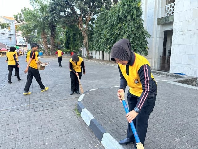 Bhakti Religi Ditlantas Polda Sulsel, Sasar Tempat Ibadah Umat Beragama