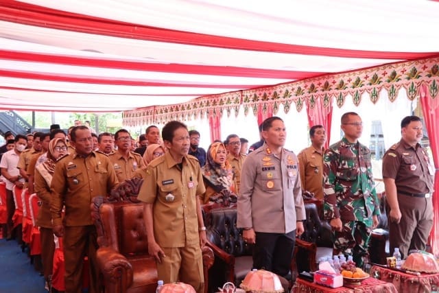Komitmen Berantas Narkotika, Kapolres Sidrap Deklarasi Kampung Bebas Narkoba Sipakainge Teteaji