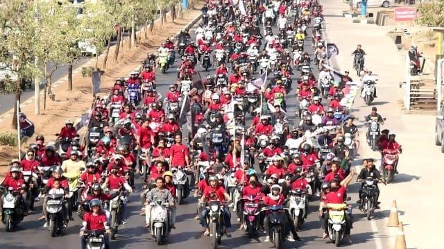 RIDING Motor Relawan Ganjar Pranowo.