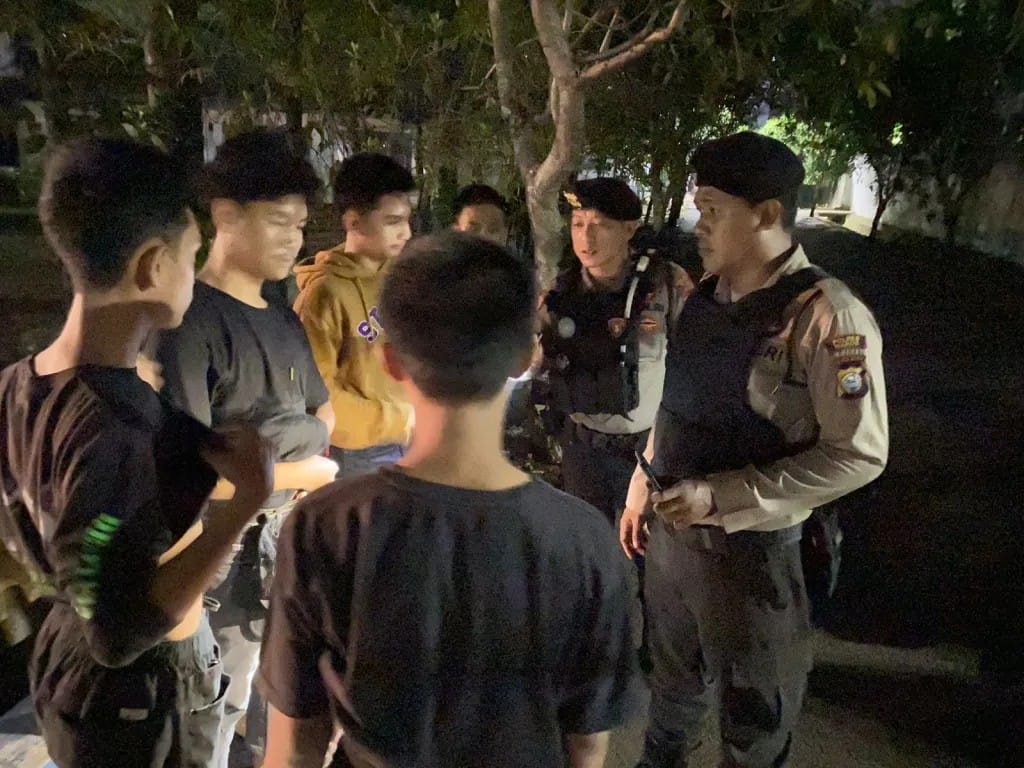 Antisipasi Gangguan Kamtibmas Sat. Samapta Polres Maros Tingkatkan Patroli Malam .