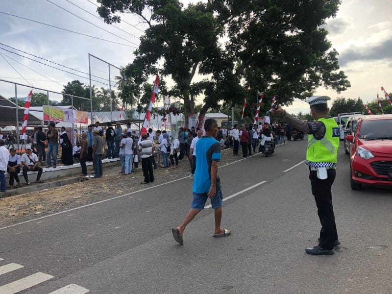 Mentan RI Ke Desa Mappesangka, Satlantas Polres Bone PAM Jalur