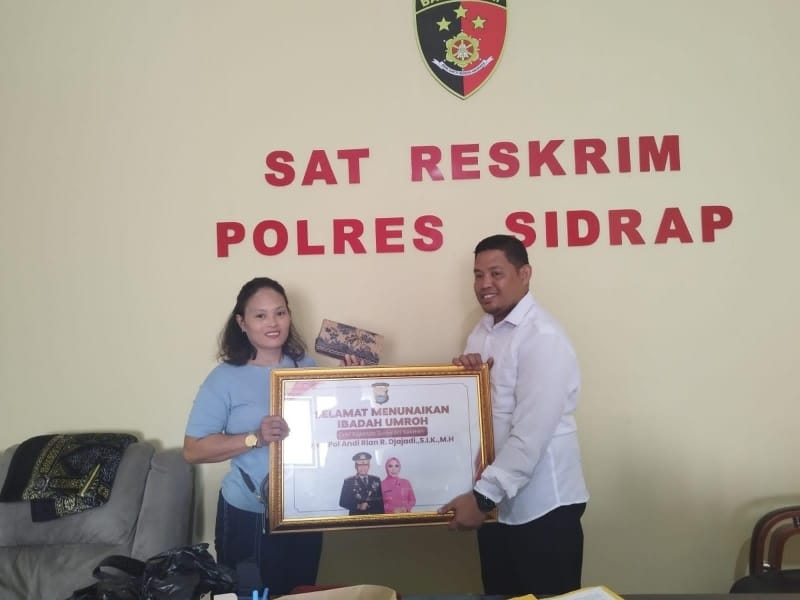 Warga Hindu Yang Dapat Hadiah Umroh Gratis Dari Kapolda Sulsel Diganti Uang Tunai Senilai Rp 26,8 Juta