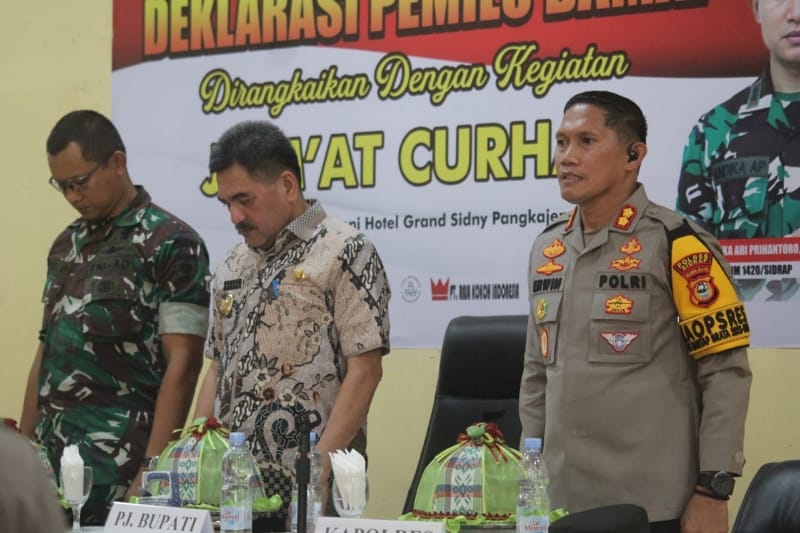 Jumat Curhat Polri-TNI, Pemda, Kapolres Sidrap: Mari Ciptakan Pemilu Luber, Jurdil, Aman dan Bermartabat