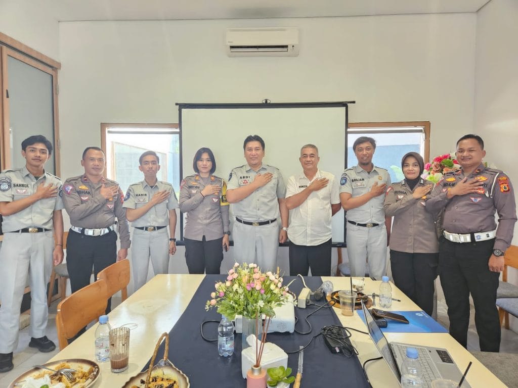 Satlantas Polres Bone Gelar FGD Tingkatkan Pelayanan Kepada Masyarakat
