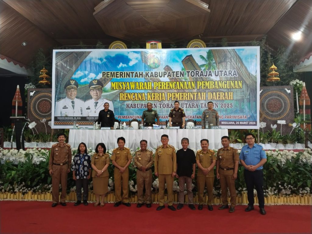 Wakapolres Toraja Utara Hadiri Musrenbang Rencana Kerja Pemerintah Daerah Tahun 2025 .
