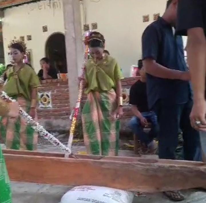 Pesta Panen Di Dusun Manipassa Desa Damai Kecamatan Tanralili.
