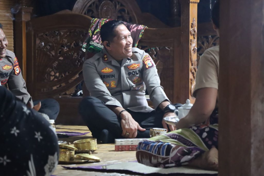 Kapolres Sidrap Temui Tokoh Masyarakat Hindu Tolotang Jelang Pilkada 2024, Ini Yang Dibahas