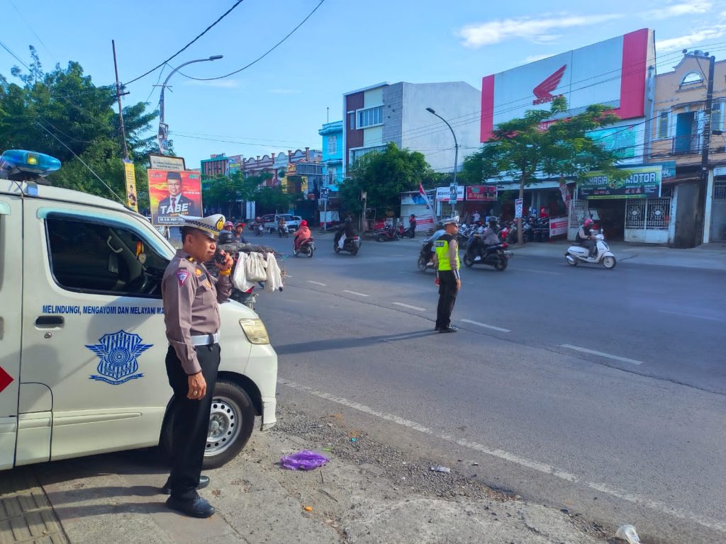 HIMBAUAN KELILING, SATLANTAS POLRES GOWA SAMPAIKAN EDUKASI TERTIB BERLALU LINTAS