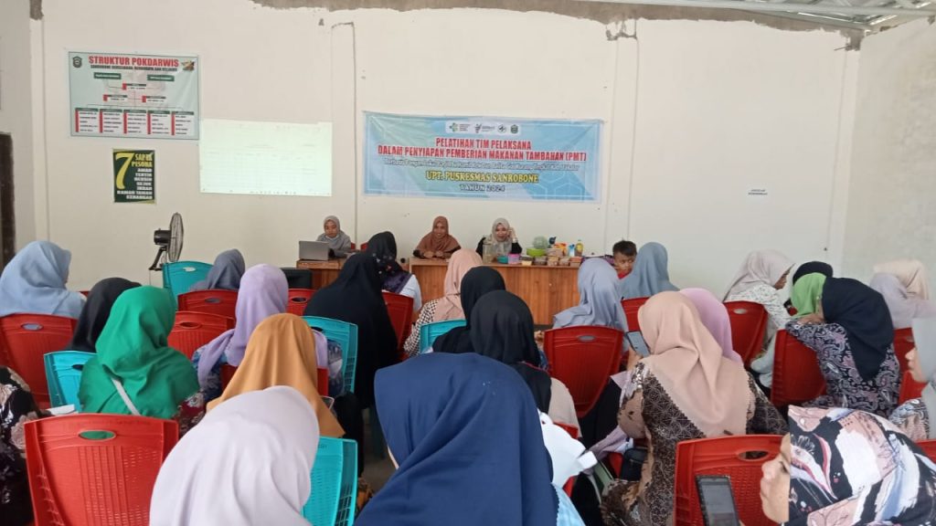 Pelatihan Tim Pelaksana Dalam Penyiapan Pemberian Makanan Tambahan Berbasis Pangan Lokal Bagi Ibu Hamil Kurang Energi Kronik (Kek) Dan Balita Gizi Kurang.