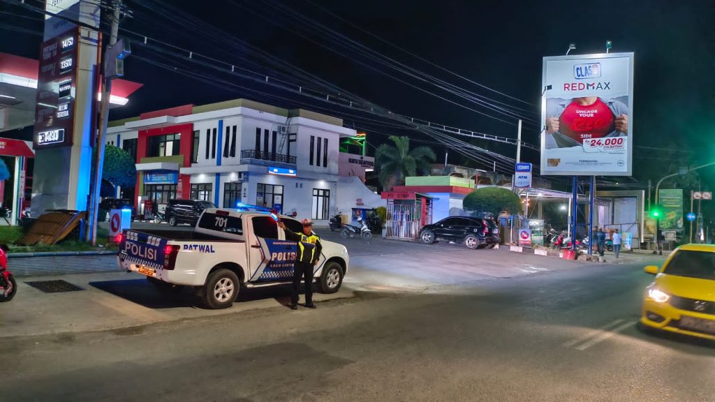 Patroli Blue Light Sat Lantas Polres Sidrap: Edukasi dan Penindakan untuk Keselamatan Lalu Lintas