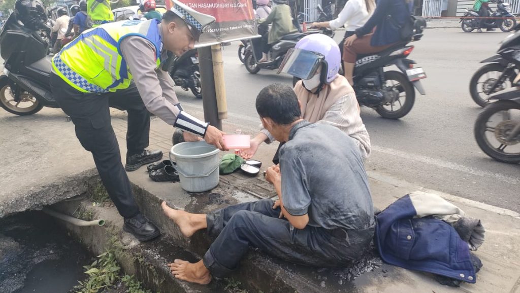 SIGAP, PERSONIL SAT LANTAS POLRES GOWA TANGANI LAKA LANTAS