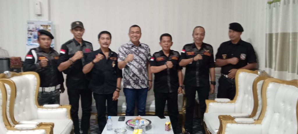 DPRD Maros Terima Audiensi MPC Kiwal Garuda Hitam Maros.