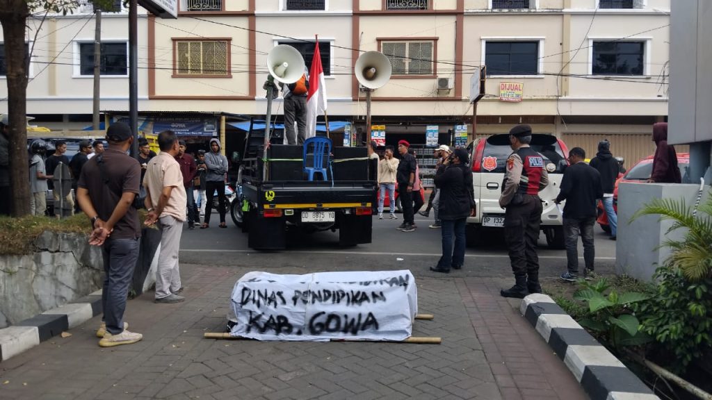 Koalisi LSM Gelar UNRAS Mempertanyakan Penggunaan DAK Dan DAU Dinas Pendidikan Gowa