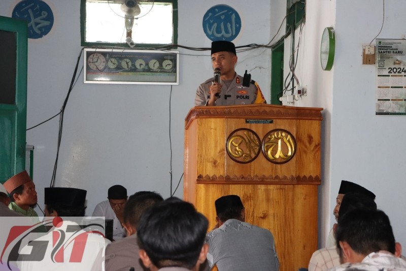 Kapolres Soppeng Gelar Safari Jumat Dalam Rangka Cooling Sistem Pilkada Damai 2024
