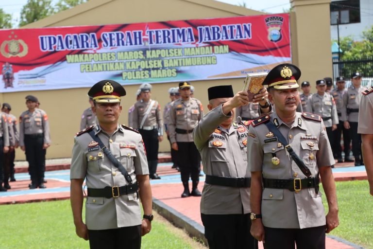 Polres Maros Gelar Upacara Serah Terima Jabatan Wakapolres Dan Dua Kapolsek.