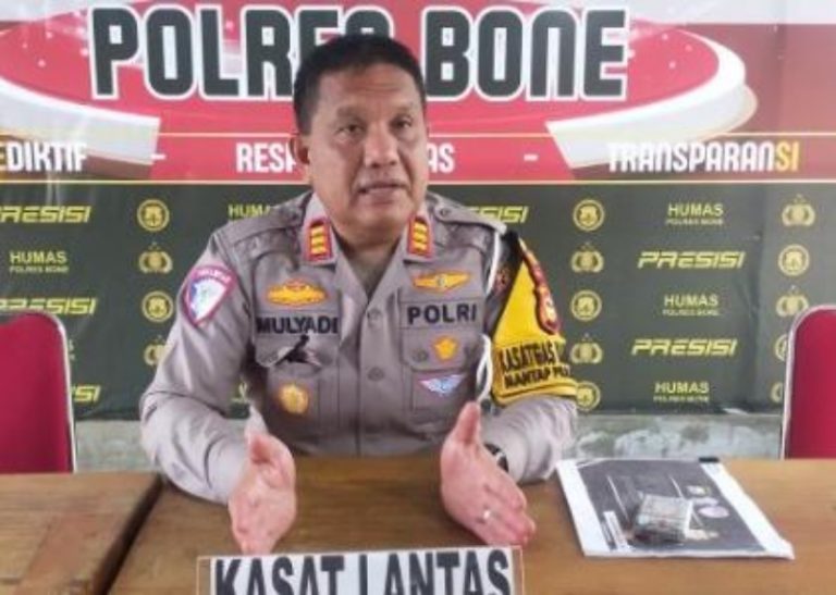 Diberitakan Pungli SIM Bone, Kasat Lantas : HF Telah Mengklarifikasi Dan Meminta Maaf