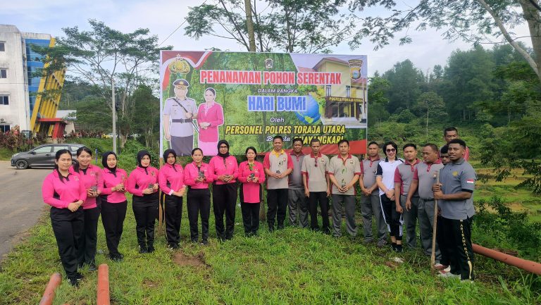 Polres Toraja Utara Bersama Bhayangkari Gelar Penanaman Pohon di Hari Bumi 2025, Ajak Masyarakat Jaga Lingkungan