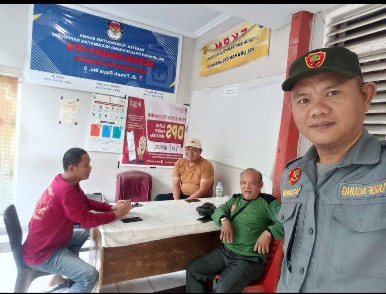 Satlinmas Kelurahan Ballaparang Mengadakan Posko untuk Meningkatkan Keamanan dan Pelayanan Masyarakat