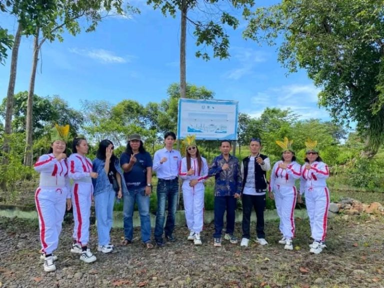 Dalam Rangka Memeriahkn Hut Gereja Toraja Yang Ke 78 Tahun Jemaat Ekklesia Turut Serta Ikuti Perlombaan Dance