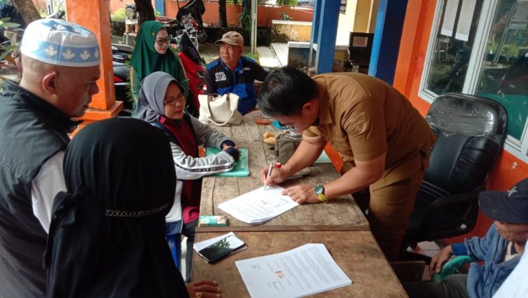 Lurah Barombong Sukses Mediasi Konflik Tanah, Kedua Belah Pihak Tanda Tangani Kesepakatan Damai