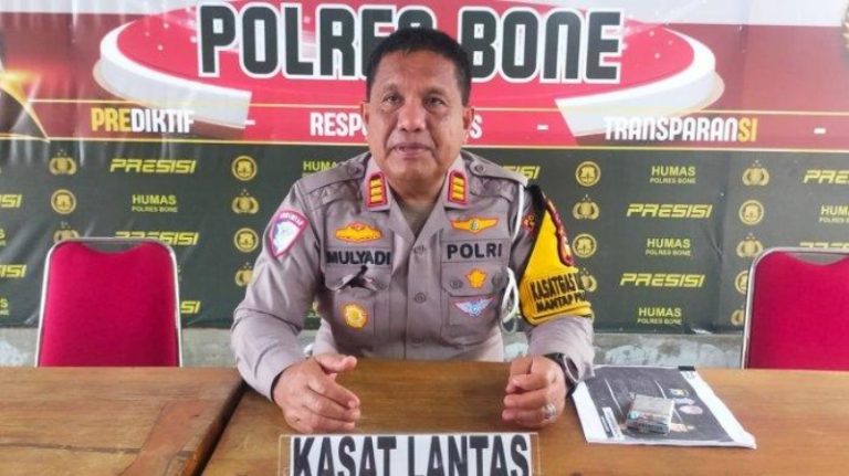 Malam Takbiran, Kasat Lantas Polres Bone Imbau Masyarakat Jaga Kamseltibcar Lantas