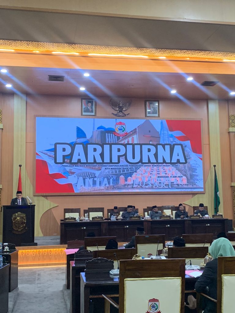 Kepala Dinas Pertanahan Kota Makassar Hadiri Rapat Penjelasan Wali Kota Terkait Ranperda RPJMD