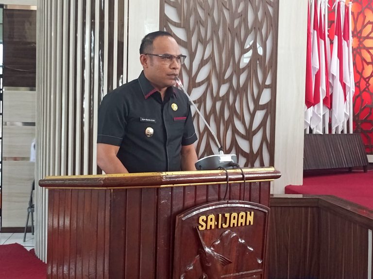 Wabup Kotabaru Sampaikan KUPA dan PPAS pada Rapat Paripurna Anggaran 2025