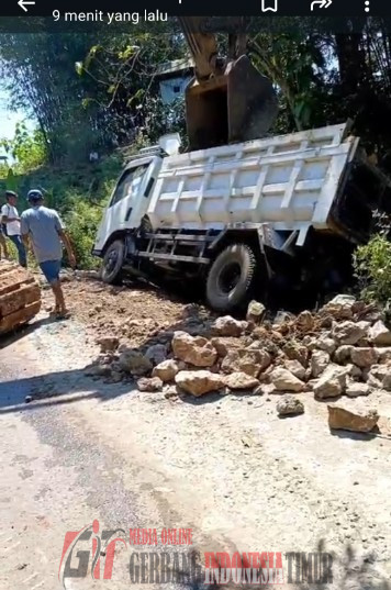 Lidik Pro Soroti Jalan Licin Akibat Coran Tumpah, Diduga Jadi Penyebab Kecelakaan Berulang