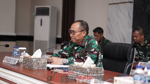 Pangdam XIV/Hsn Terima Paparan Kesiapan TMMD Ke-126 dan Strategi LKJ