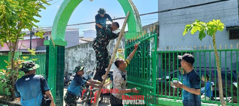 Kainfolahtadam XIV/Hsn Pimpin Karya Bakti Satnonkowil, Wujudkan Kepedulian Lingkungan dan Rumah Ibadah