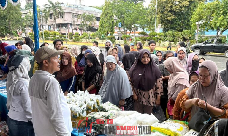 Gerakan Pangan Murah Meriah di Siring Laut, Warga Kotabaru Antusias Sambut Hari Pangan Sedunia ke-45