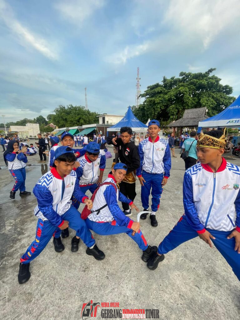 Pelepasan Kontingen Porprov XII  Kotabaru Tampilkan Atlet Pencak Silat