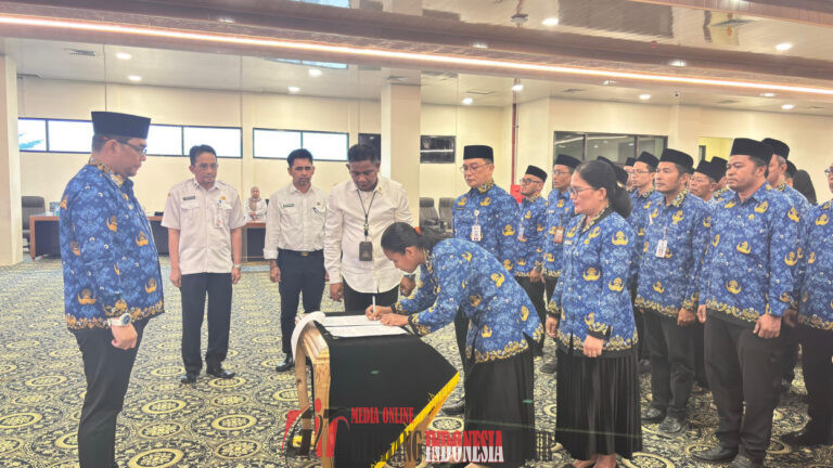Bupati Kotabaru melalui Sekda Lantik Ratusan Pejabat Fungsional: ASN Harus Siap Berkinerja Tinggi
