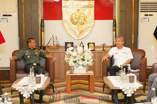 Perkuat Silaturahmi dan Sinergi Negara, Pangdam XIV/Hasanuddin Terima Kunjungan Strategis DJKN Sulseltrabar di Makodam