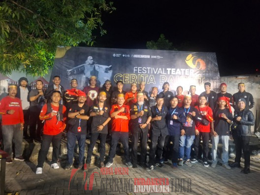 Dewan Kesenian Sulawesi Selatan (DKSS) Menyelenggarakan Festival Teater Kesenian ” Cerita Rakyat” Bugis Makassar Sulawesi Selatan .