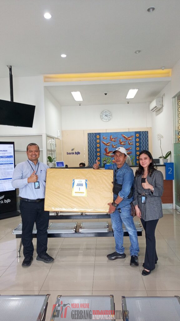 Bank BJB Memberi Arti Menggerakkan Ekonomi, Memaknai Kebersamaan, Dan Membangun Masa Depan,Dengan Menumbuhkan Denyut Ekonomi Lokal