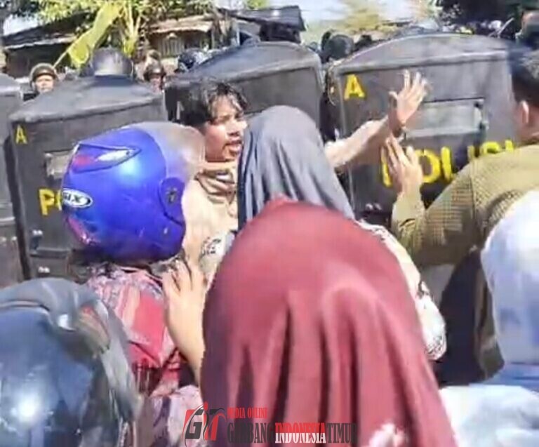 Ketegangan Memuncak Warga Komplex Kodam Lama Menolak Dugaan Lokasi Rumahnya Akan Digusur.