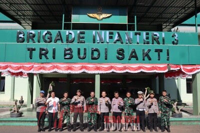 Sinergitas TNI Dan Polri, Kapolres Maros Gelar Kunjungan Silaturahmi dengan Brigif Para Raider 3 Kostrad Kariango.