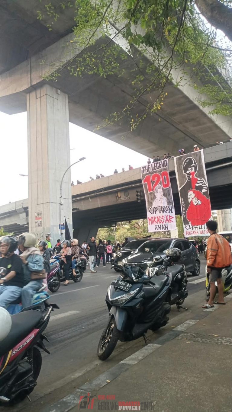 DEWAN PENGURUS PUSAT THE LEGEND 120 SULAWESI SELATAN MENGECAM TINDAKAN PENYERANGAN TERHADAP ROMBONGAN THE LEGEND 120 SAAT AKSI DAMAI MEMPERINGATI HARI SUMPAH PEMUDA